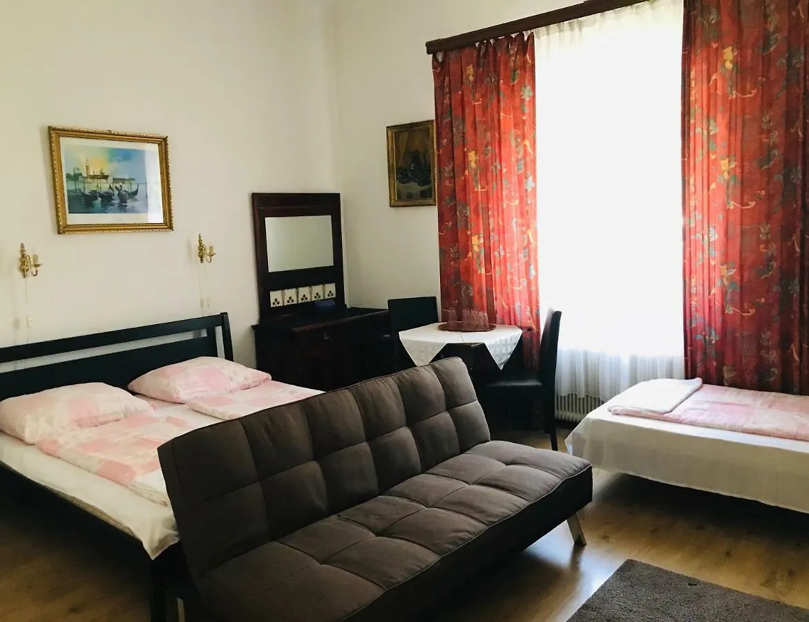 Kis Gellert Guesthouse Budapest Guest house